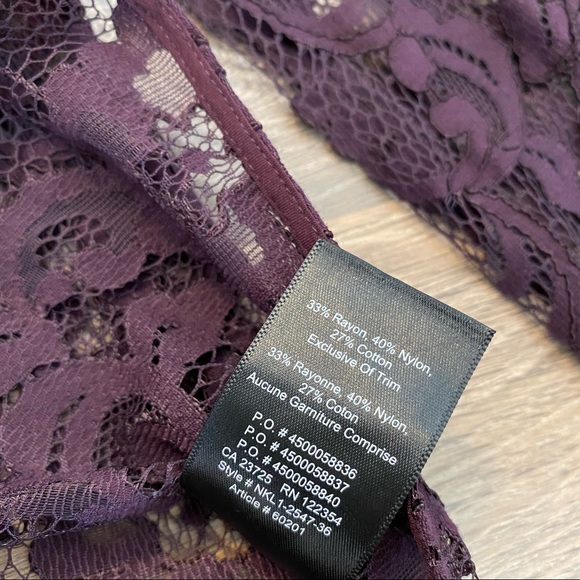 Aritzia Babaton Purple Lace Top - Picture 5 of 5